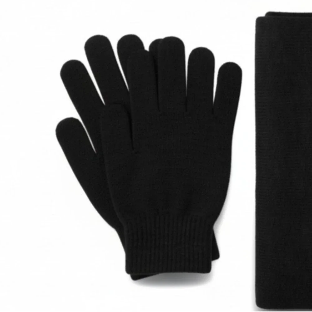 Time and Tru Womens 3-Piece Beanie Gloves Scarf Set One Size Black Winter Knit